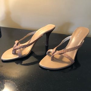Sandals/heels